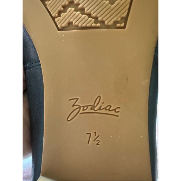 NEW Zodiac Hill Black Leather Flats Size 7 1/2 - Picture 8 of 9